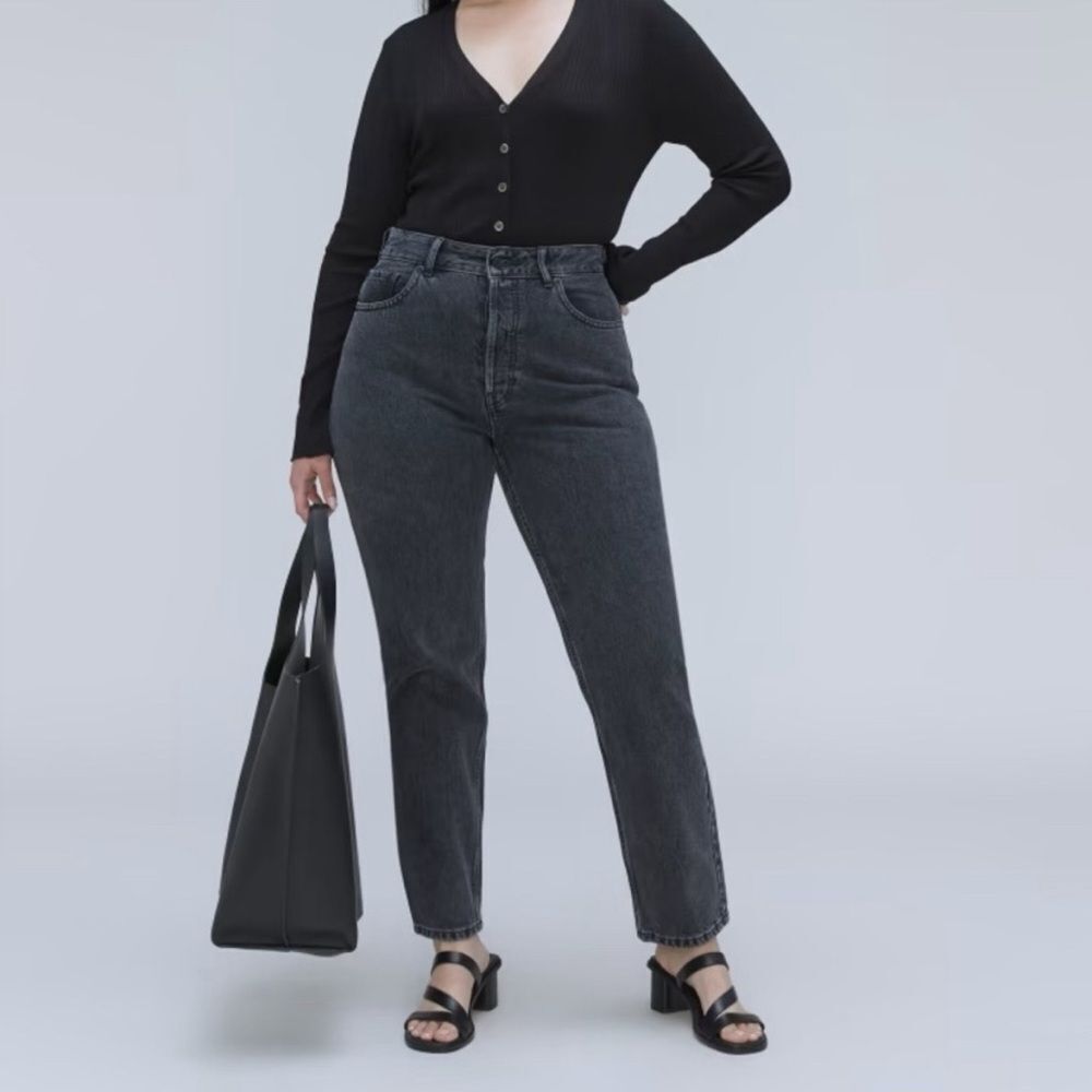 Everlane the curvy 90s cheeky jean washed black